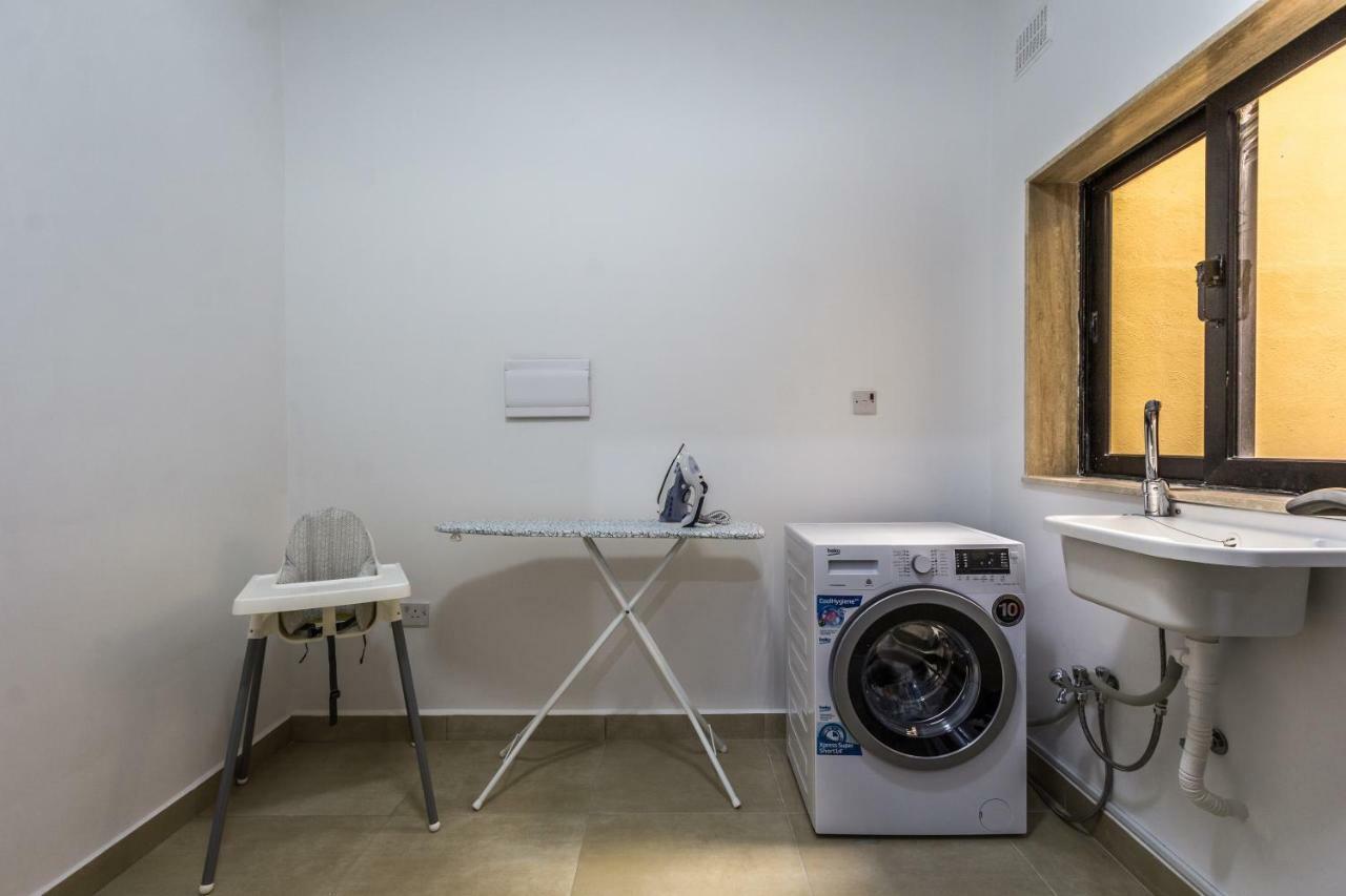 Sunny Modern Apartments メーリッハ エクステリア 写真