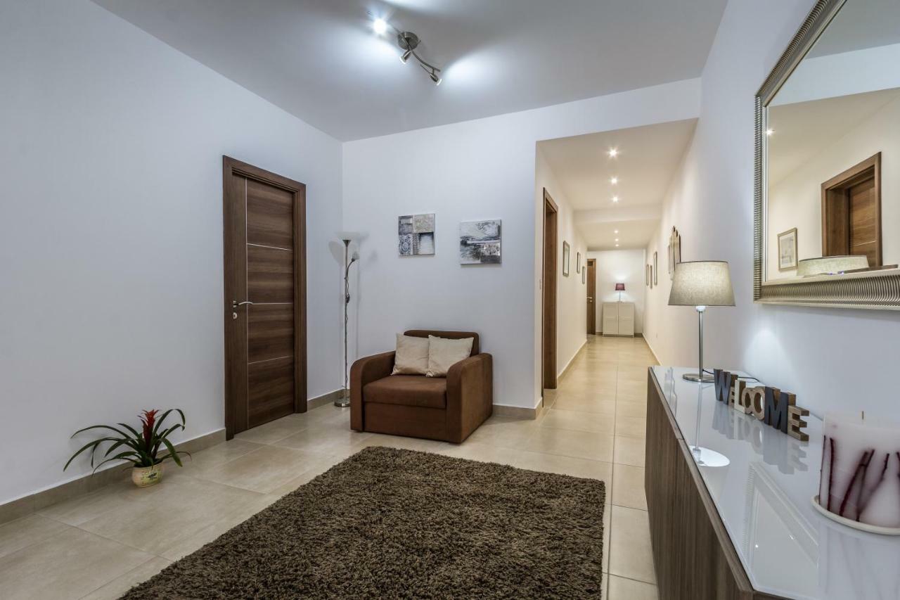 Sunny Modern Apartments メーリッハ エクステリア 写真