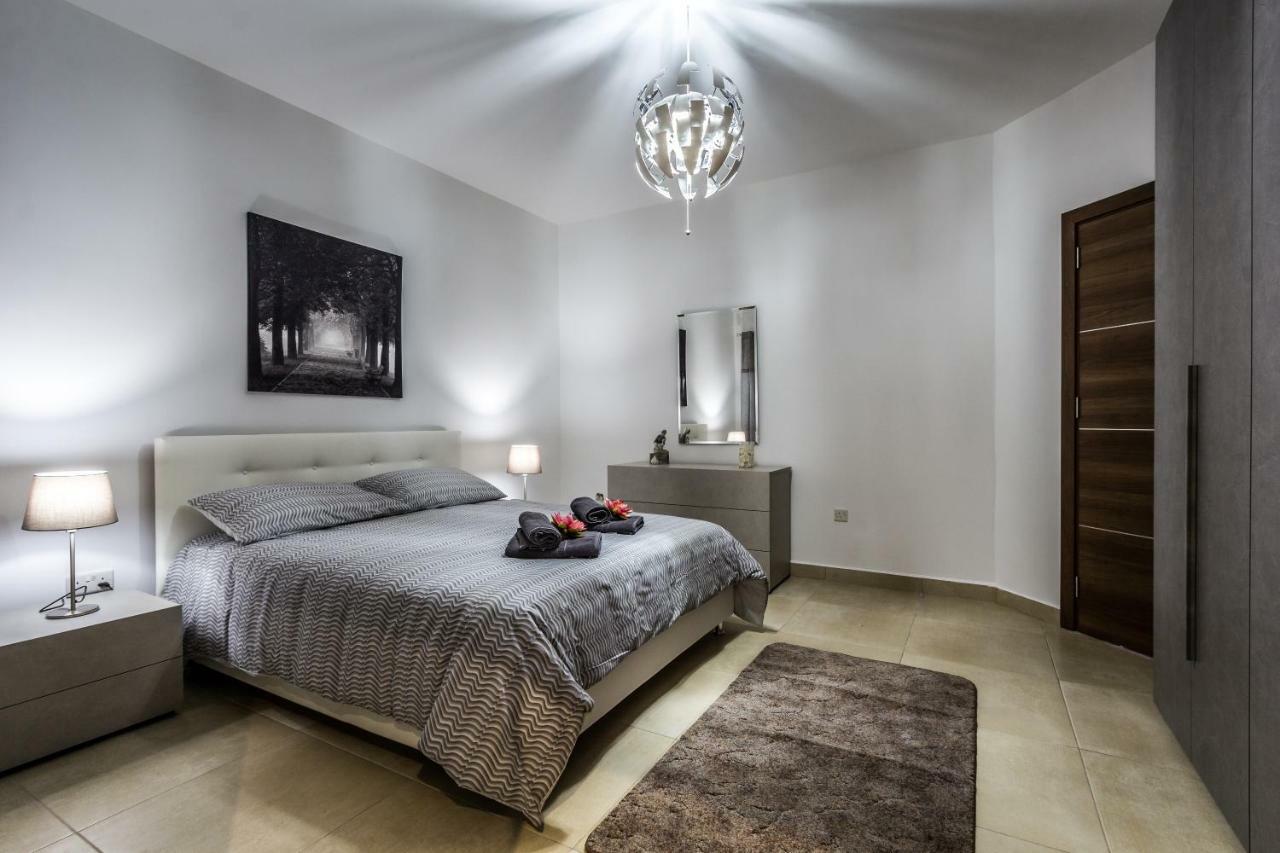 Sunny Modern Apartments メーリッハ エクステリア 写真