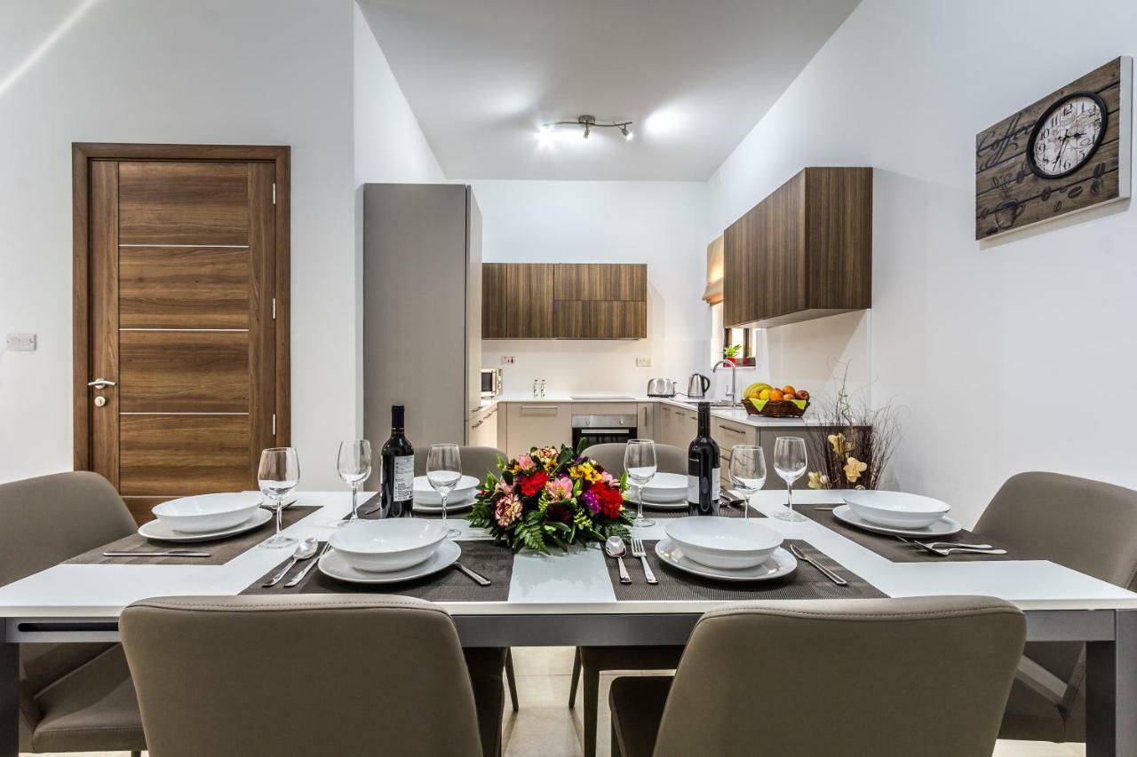 Sunny Modern Apartments メーリッハ エクステリア 写真