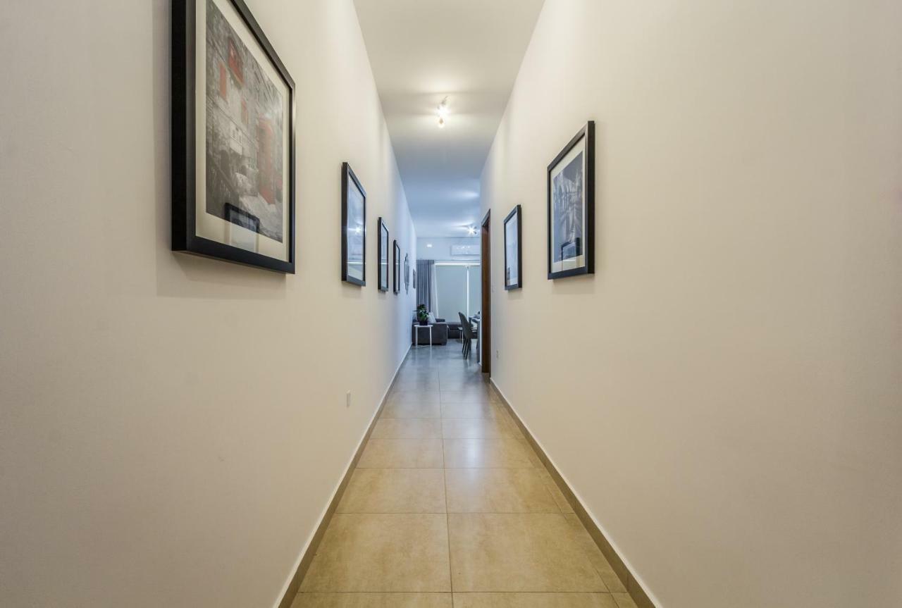Sunny Modern Apartments メーリッハ エクステリア 写真